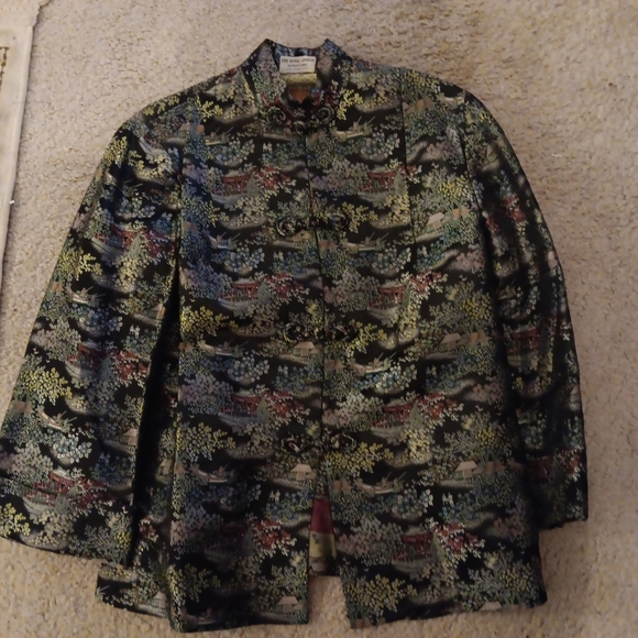 GORGEOUS VTG Royal House Chinatown San Francisco MEDIUM Silk Brocaded Jacket. - Picture 2 of 6
